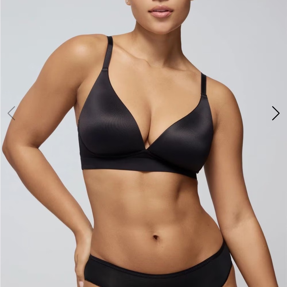 2 Soma Embliss Lux plunge bralette